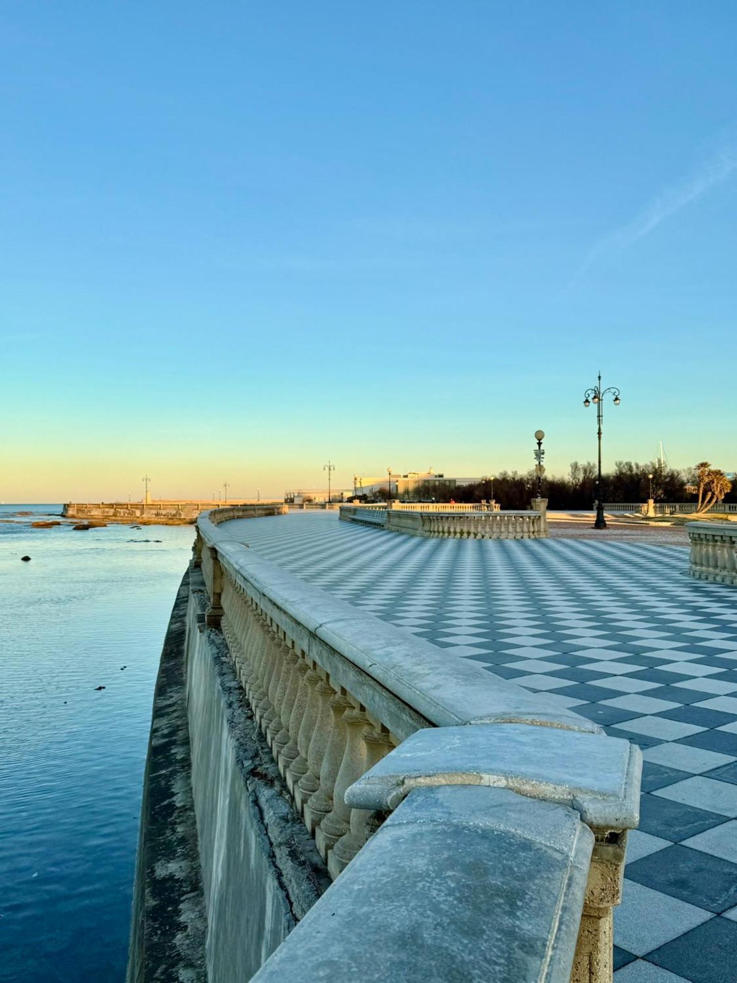 Appartamento Noach Experience Livorno Esterno foto